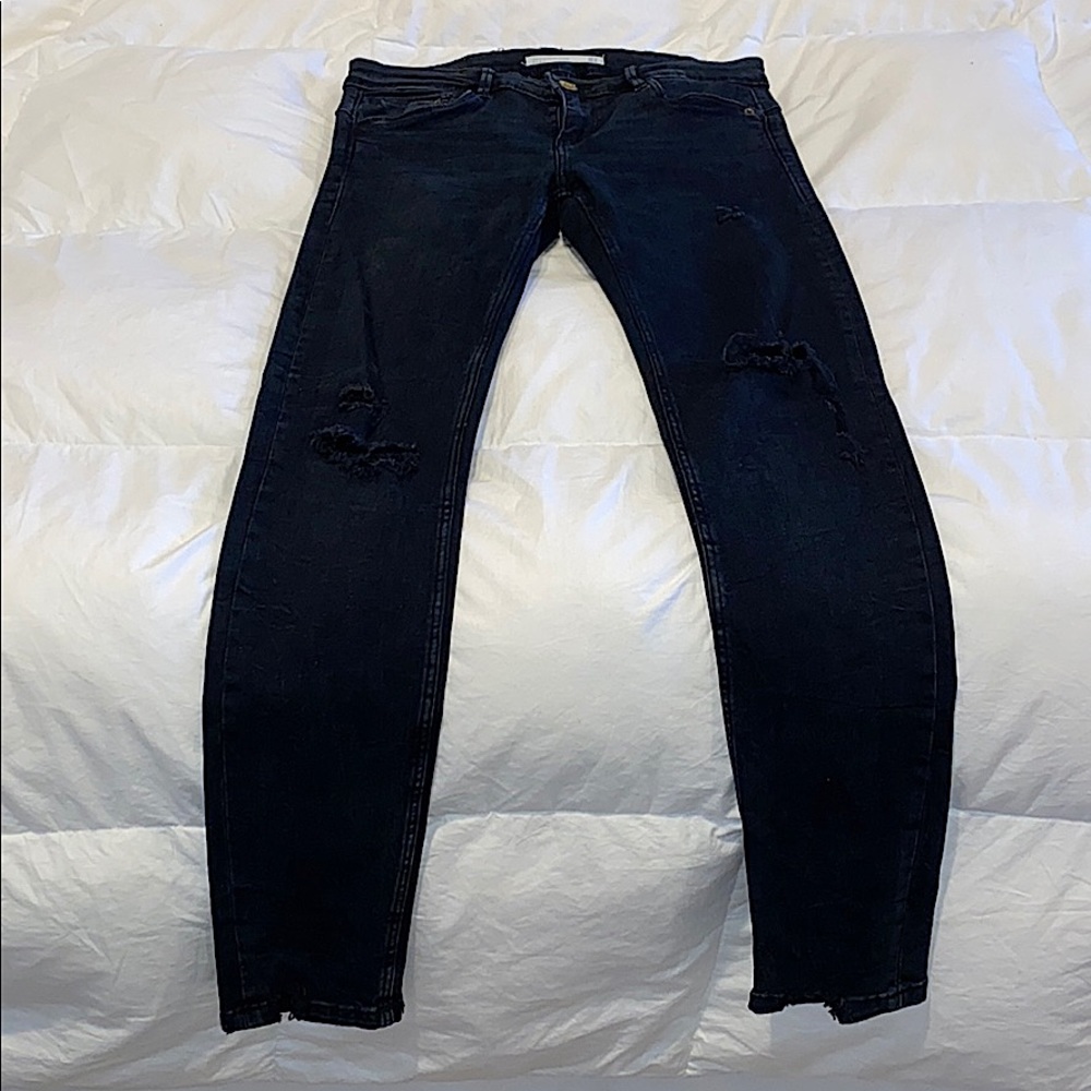 Black zara stretch jeans. Size 4